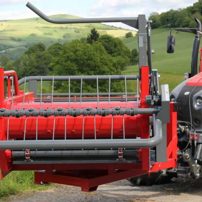 GDP150T - Dérouleuse pailleuses balles rondes à peignes pivotante portée - attelage 3 points sur relevage avant - GALONNIER