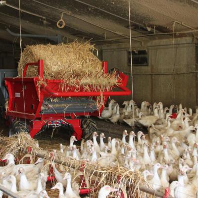 GDPA150T - Dérouleuse pailleuses balles rondes à peignes automotrice pivotante - guidon type transpalette - paillage palmipèdes - GALONNIER