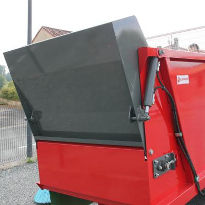 Pailleuse pour logettes - paille broyée, sciure, etc...- rallonge hydraulique - GALONNIER