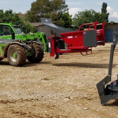 Distributrice pailleuse mixte sur pique balles (balles rondes et carrées) - disques démontables - GALONNIER